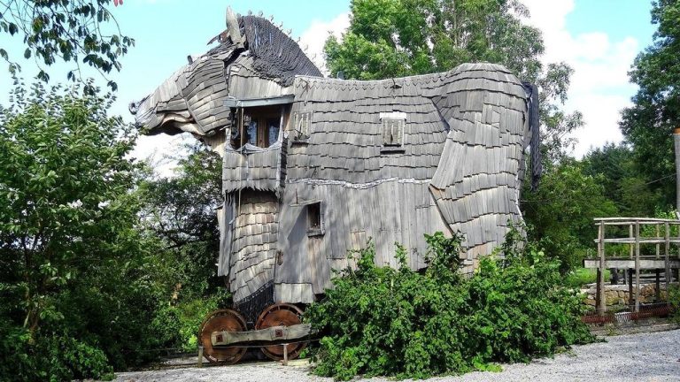 131151198 1860234574118248 3263481149448700542 n 768x432