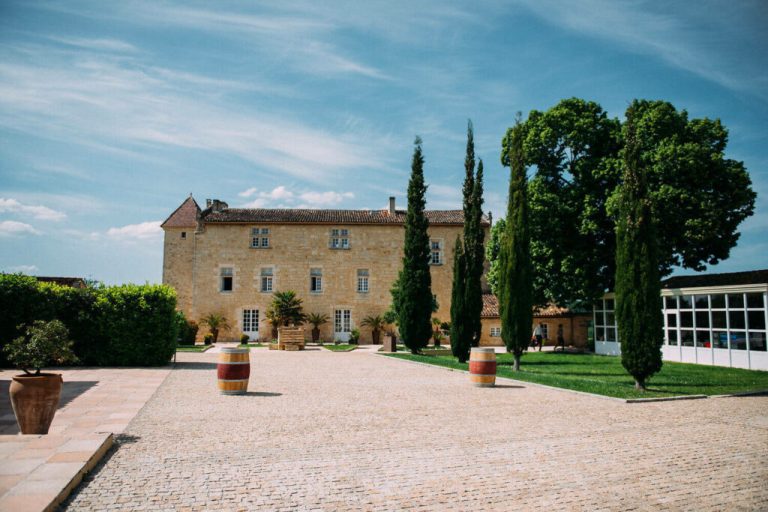 Allison Loic 224 1024x683 1 768x512