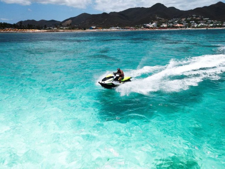 Bikini Watersport 1 768x576