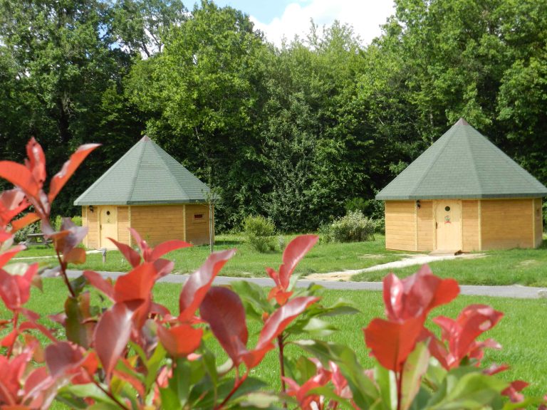Exterieur Yourte Isba 768x576