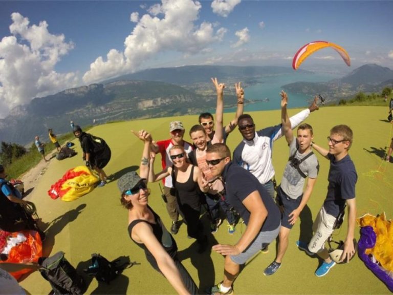 Les Grandes Espaces Parapente Annecy 13 768x576