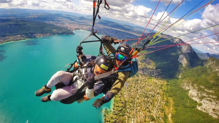 Les Grandes Espaces Parapente Annecy 8 768x432