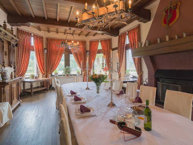 chateau risdoux ardennes francaise 3 768x576