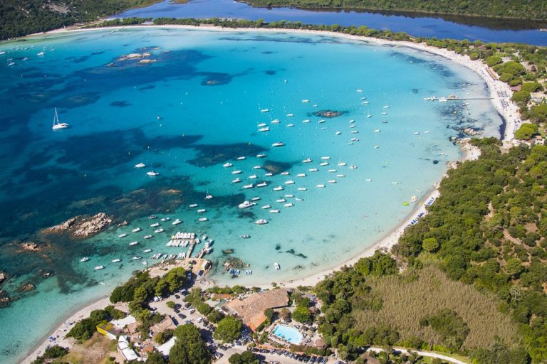 plage locorsa 1100x733 1 768x512